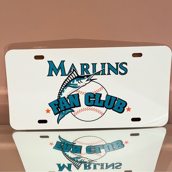 Other - NWOT Vintage Marlins Fan Club license plate